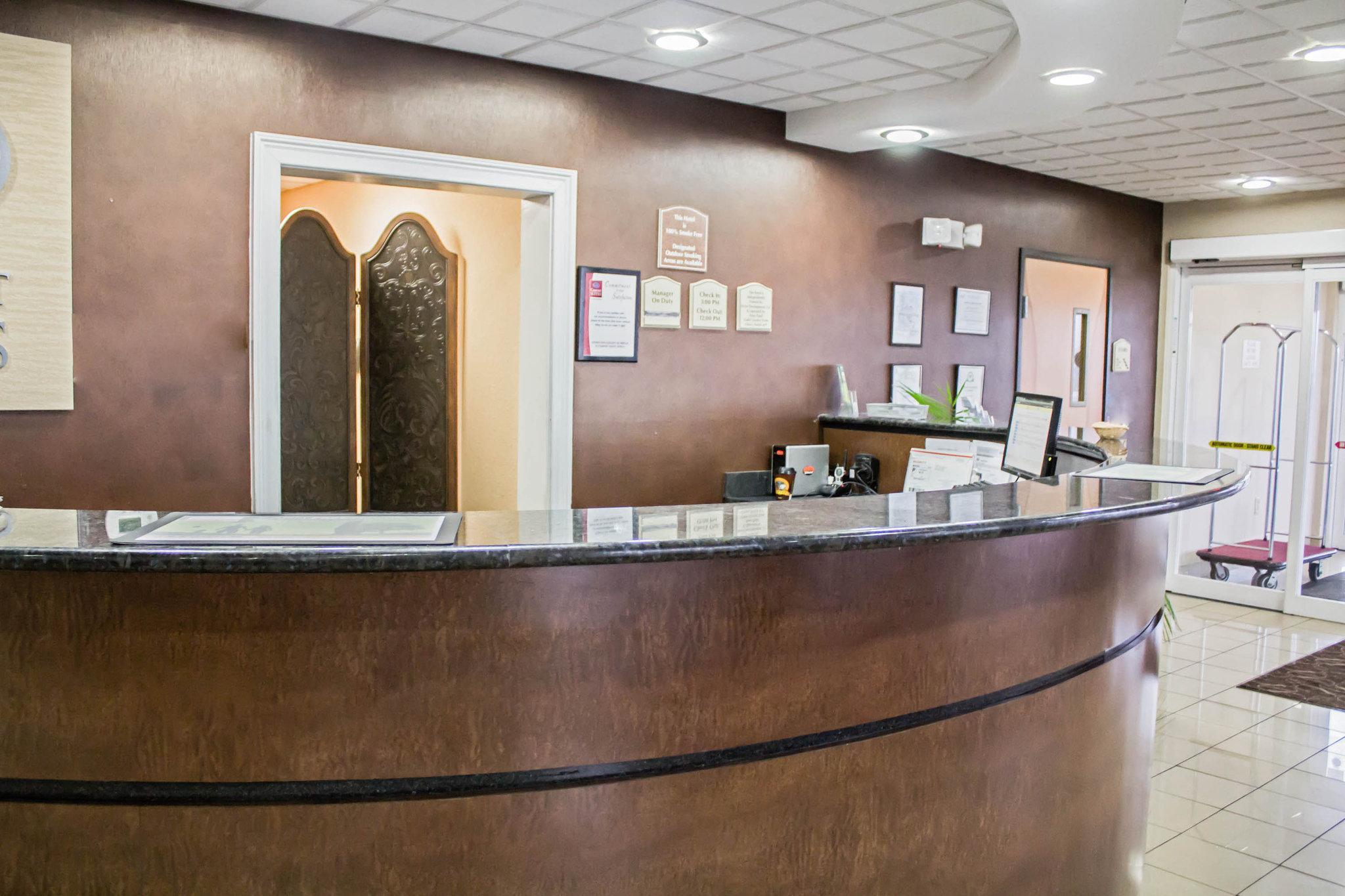 Comfort Suites ברונסוויק מראה חיצוני תמונה
