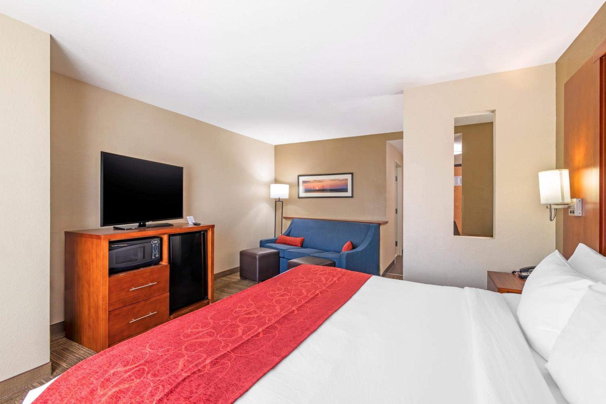 Comfort Suites ברונסוויק מראה חיצוני תמונה